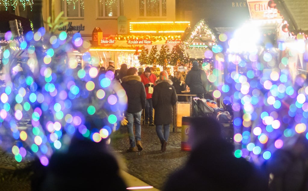 Zuletzt wurden in Nordrhein-Westfalen und Brandenburg zwei Jugendliche festgenommen, die einen Anschlag auf einen Weihnachtsmarkt geplant haben sollen.