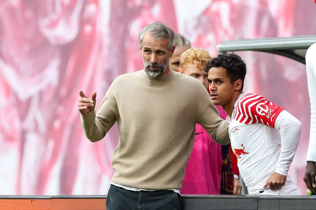 Marco Rose mit Fabio Carvalho.