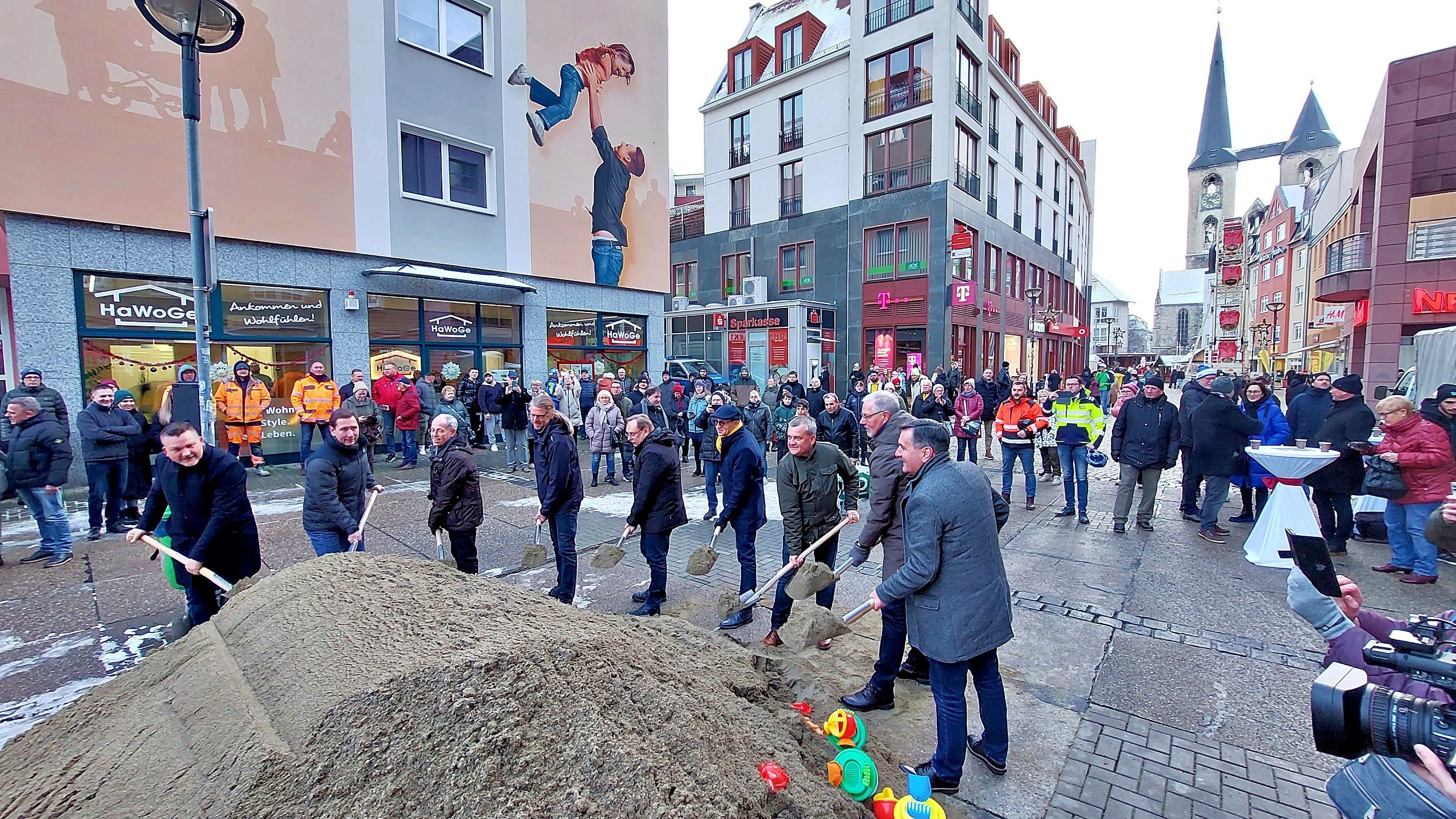 Wiederbelebung Fußgängerzone Im Zentrum Halberstadts: Beton Soll Grün ...