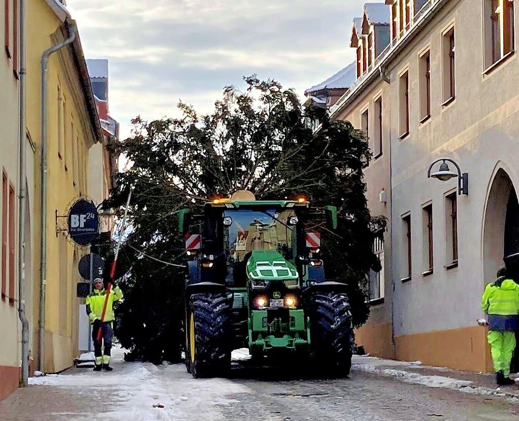 Auf der Straße zum Markt ging es mitunter ganz schön eng zu.
