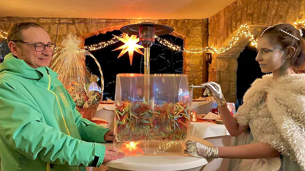 Die Gewinnerlose für den Weihnachtskalender der Ascherslebener Kaufmannsgilde sind gezogen.