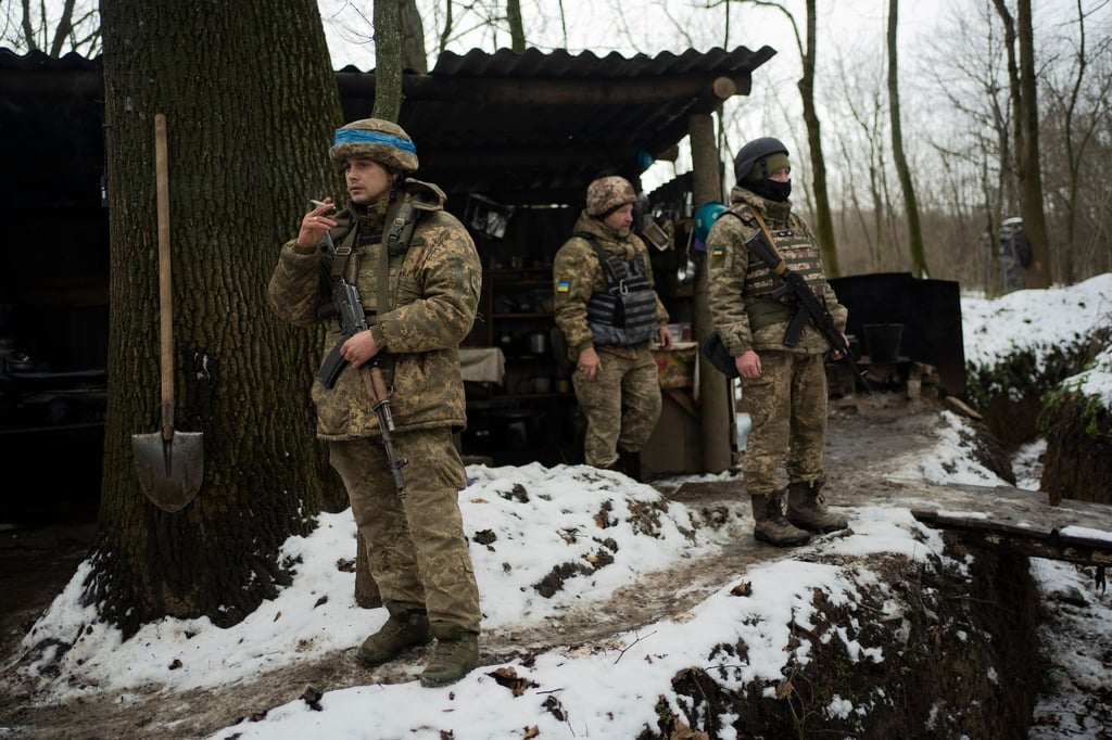 Die Ukraine wird in dem russischen Angriffskrieg, den Moskau am 24. Februar 2022 begonnen hatte, immer wieder mit Raketen- und Drohnenattacken überzogen.