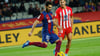 Barcelonas Ilkay Gündogan (l) stand beim 1:0 gegen Atlético die komplette Spielzeit auf dem Platz.