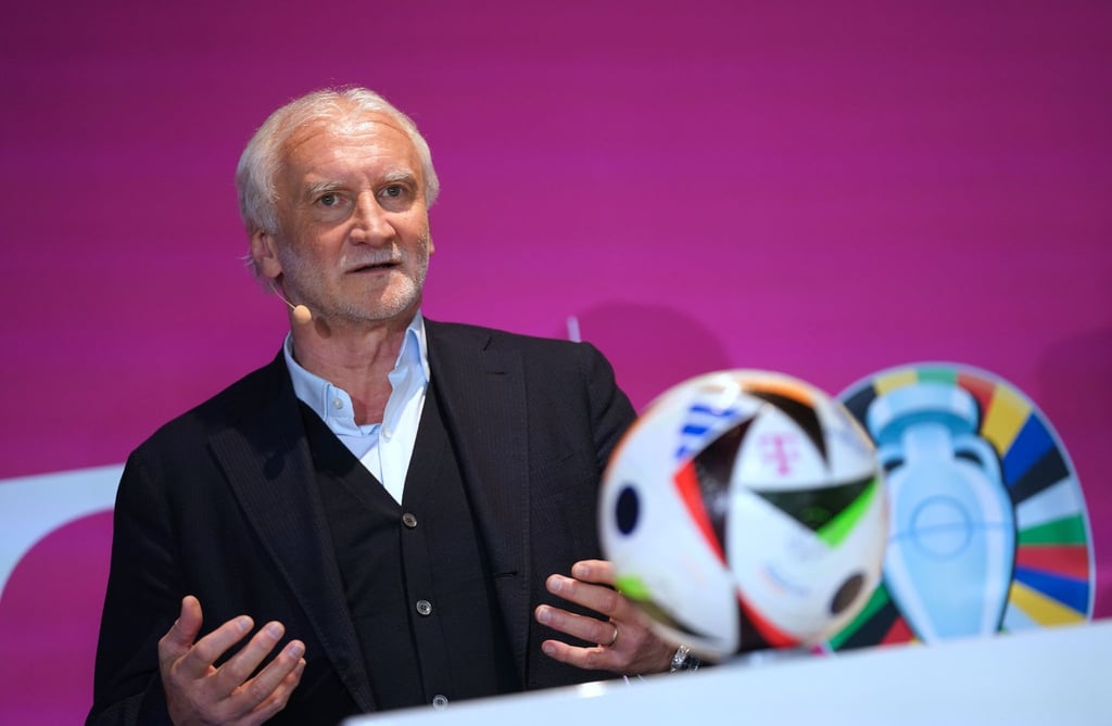 Rudi Völler, Sportdirektor beim DFB, will sich vor der Europameisterschaft „mit den Besten messen“.