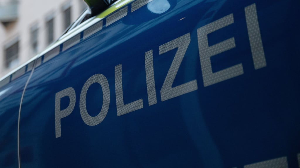 Bei zwei Einbrüchen im Jerichower Land haben ein oder mehrere unbekannte Täter erhebliche Beute gemacht.