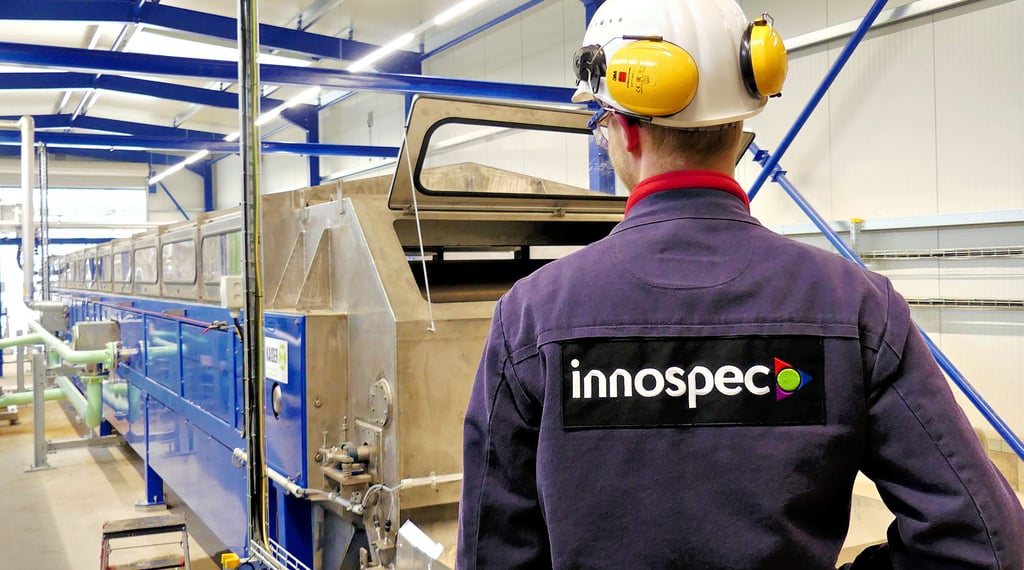 1,5 Millionen Euro hat Innospec in die neue Anlage investiert. Sie übernimmt einen Arbeitsschritt, den der Konzern bisher in die Niederlande vergab.