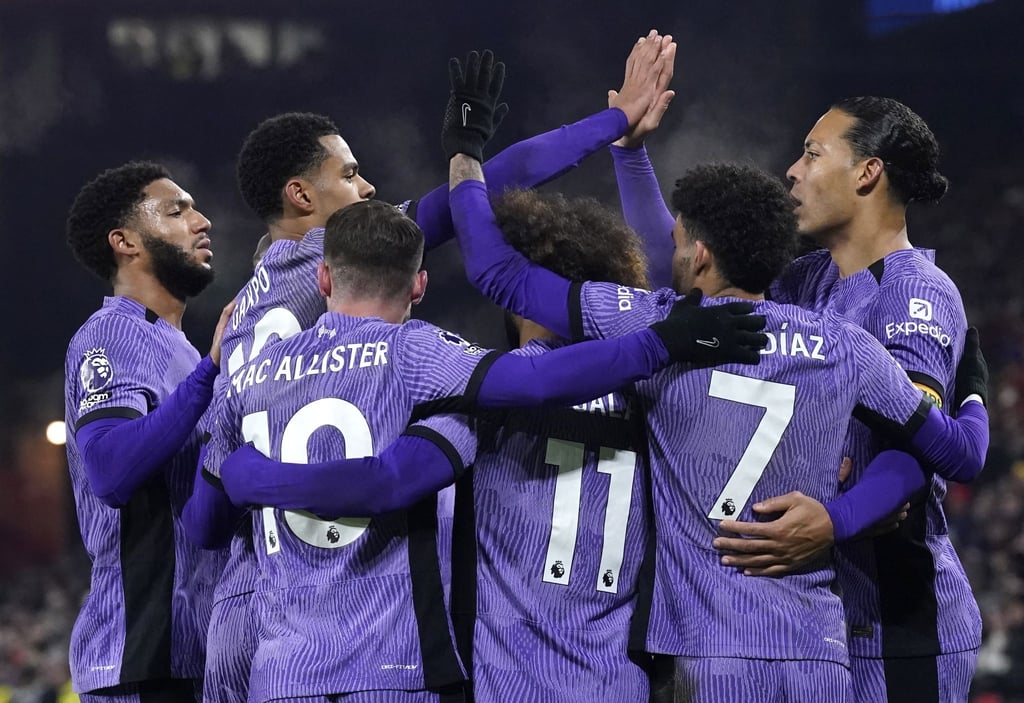 Liverpool bleibt durch den Sieg bei Sheffield United an Arsenal dran.