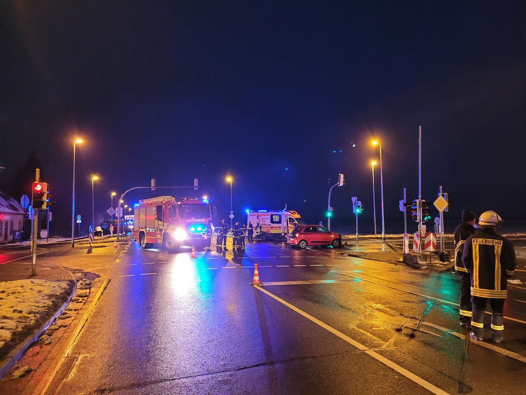 Drei Mal krachte es innerhalb kurzer Zeit wie hier in Emersleben im Landkreis Harz, so die Polizei.