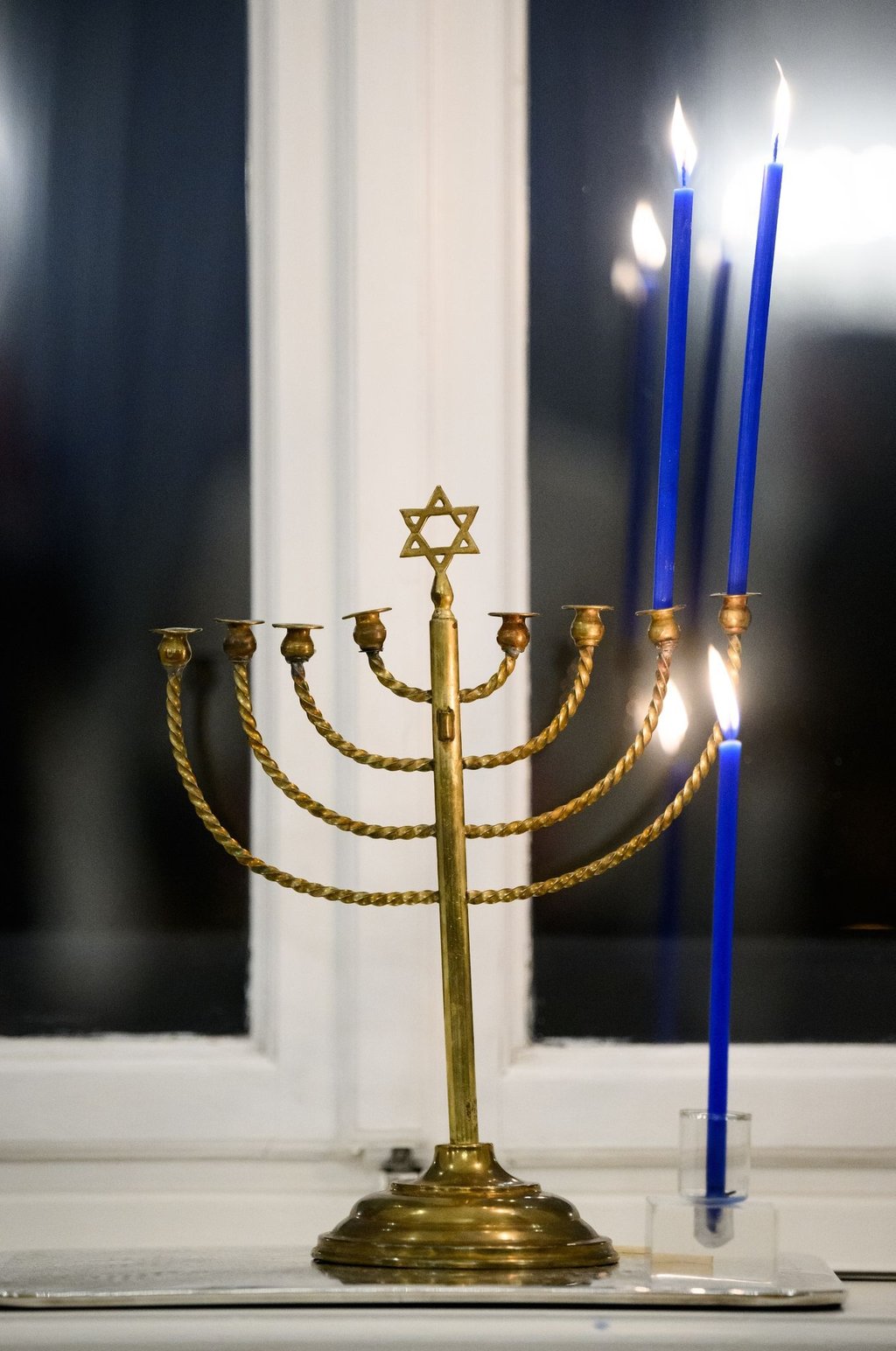 Der Chanukka-Leuchter.