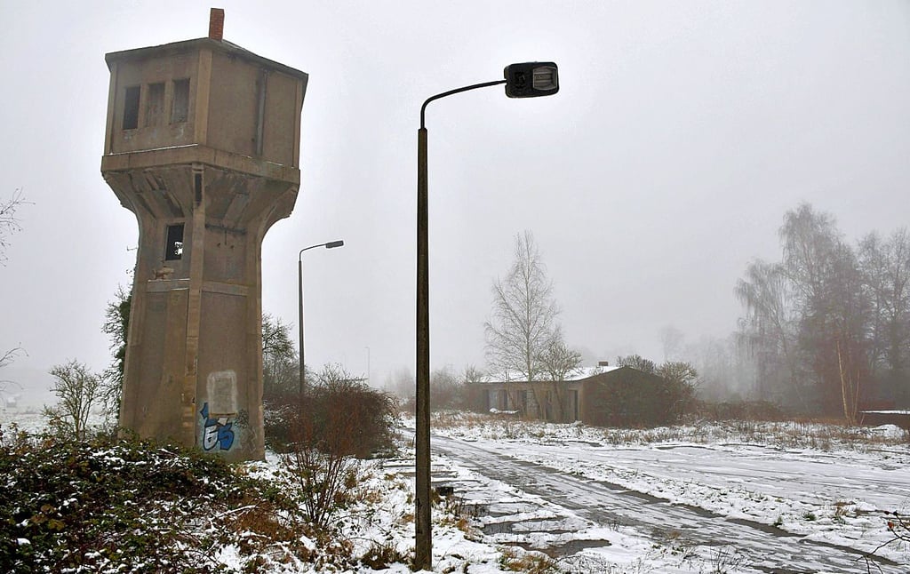 Trübe Wetter-Aussicht auf dem verlassen wirkenden Gelände des alten Güterbahnhofs. Für das Grundstück gibt es aber eine Zukunftschance.
