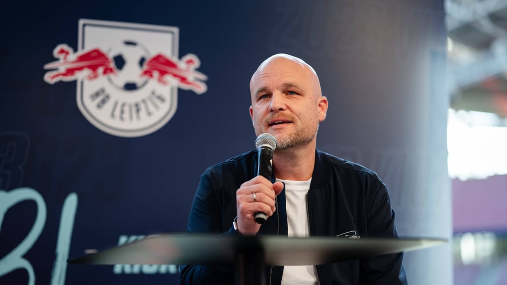 Rouven Schröder plant aktuell den Kader bei RB Leipzig. Schon in Winter könnte durch Transfers Bewegung reinkommen.