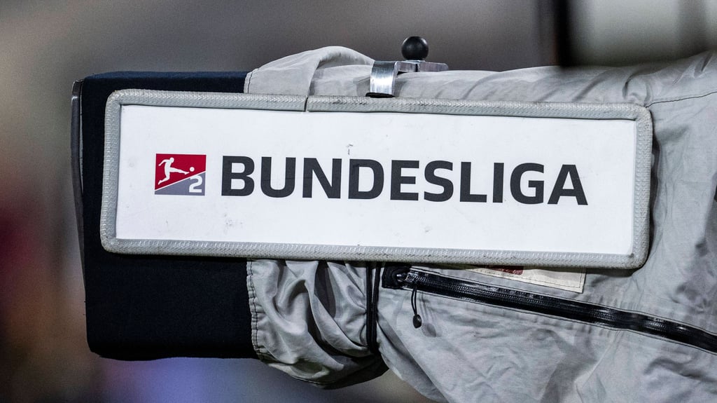 Das Spiel in der 2. Bundesliga zwischen dem 1. FC Magdeburg und Greuther Fürth wird live auf Sky und im Stream übertragen.