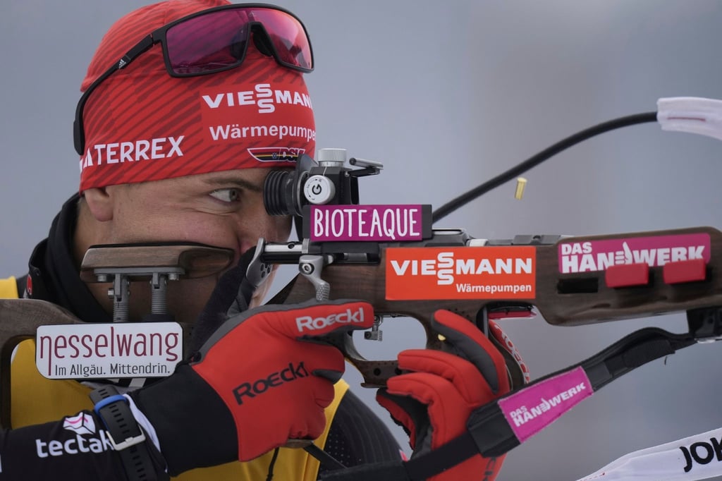 Philipp Nawrath beim Schießen.