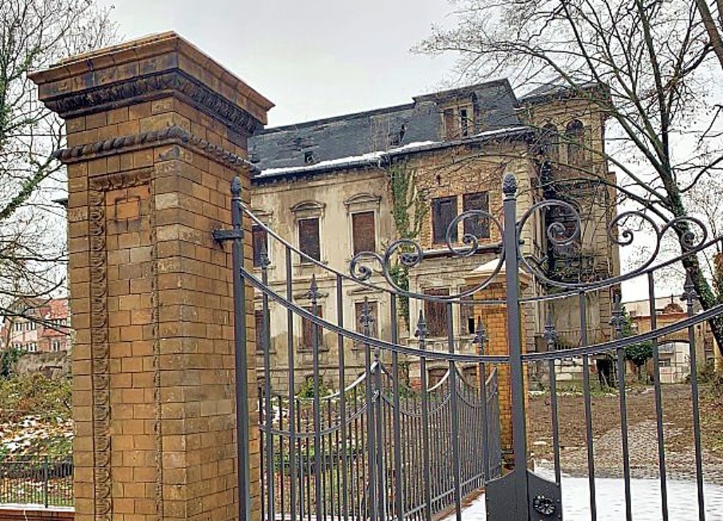 Die Wittigsche Villa an der Bärteichpromenade in Köthen