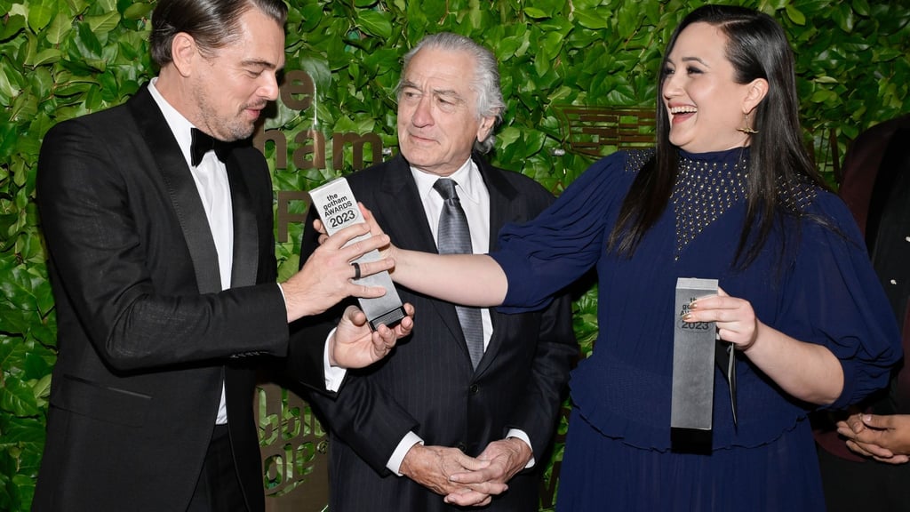 „Killers of the Flower Moon“-Darsteller Leonardo DiCaprio (l-r), Robert De Niro und Lily Gladstone.