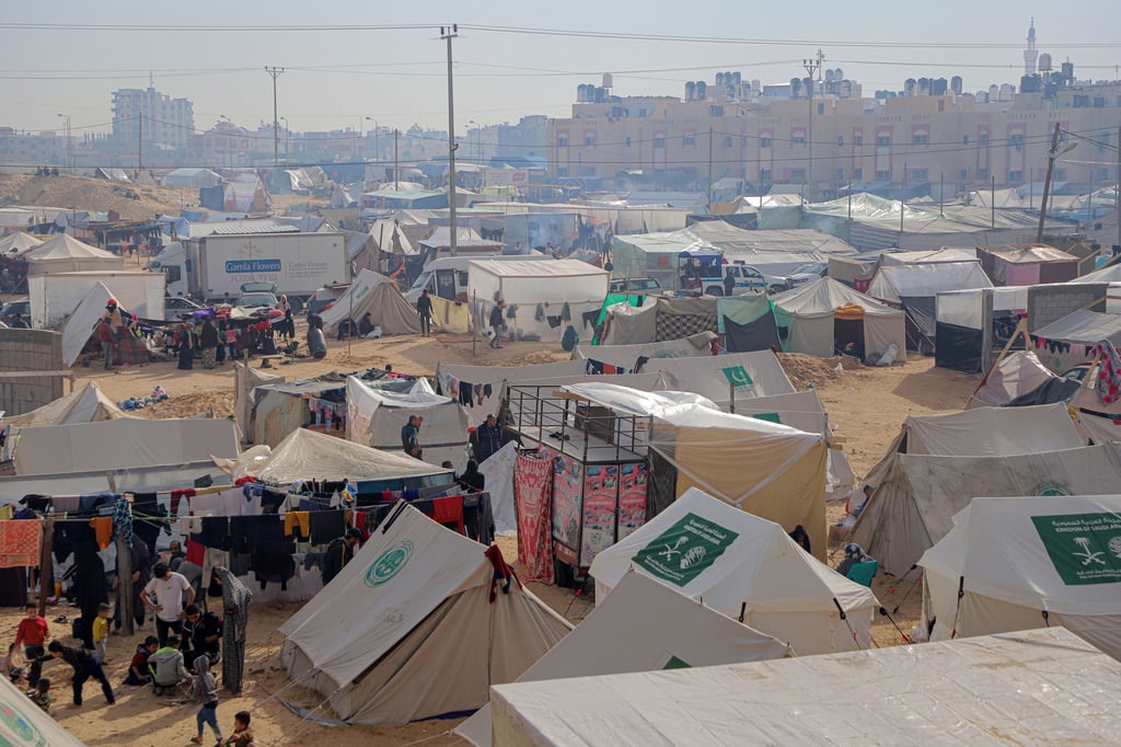 Eine provisorische Unterkunft im südlichen Gazastreifen.