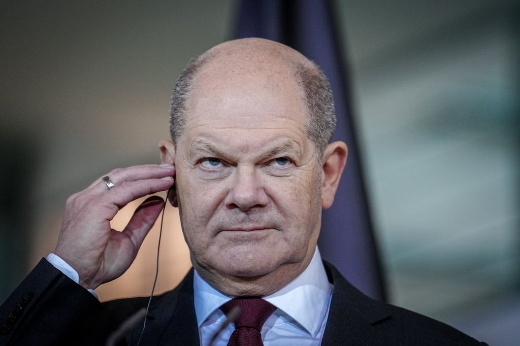 „Aber wir sind so weit vorangekommen, dass man sehr zuversichtlich sein kann, dass wir es auch schaffen werden, das Ergebnis Ihnen bald mitzuteilen“, sagt der Bundeskanzler.