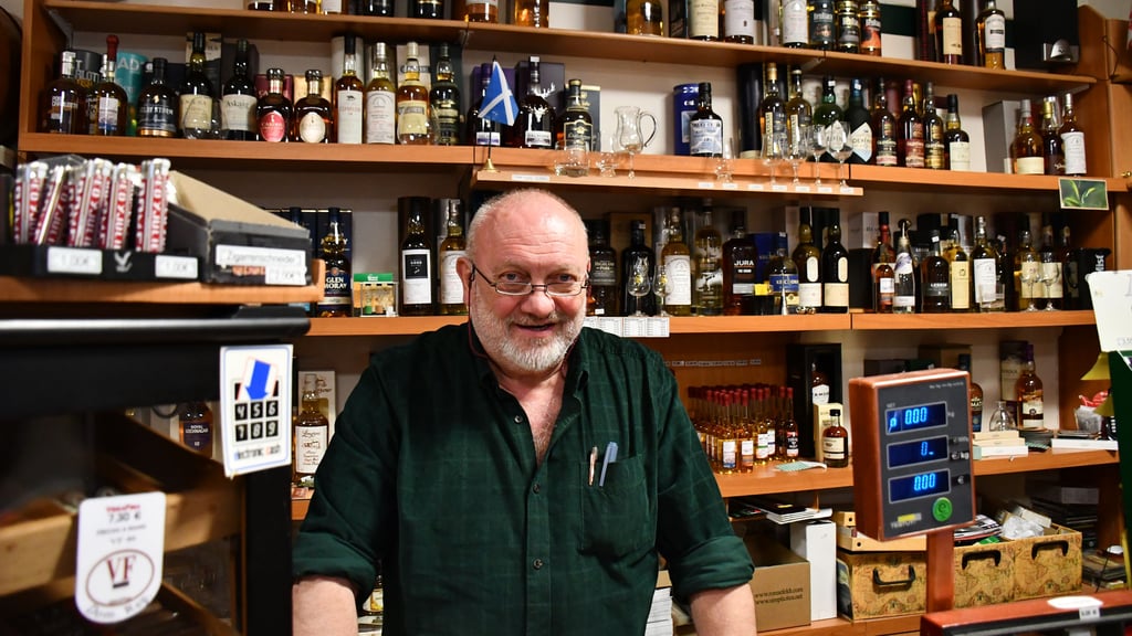 Das Brexit-Chaos hat dem Magdeburger Frank-Konrad Trumpf die Lust an seinem Spezialitätengeschäft genommen.