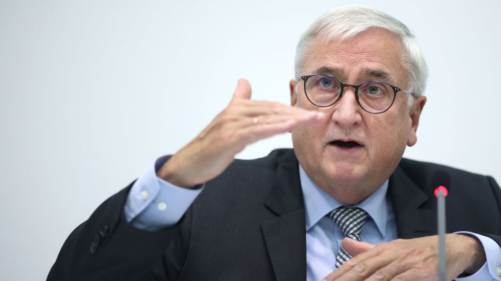 Sachsen-Anhalts Finanzminister Michael Richter (CDU) ist zufrieden mit der Tarifeinigung.