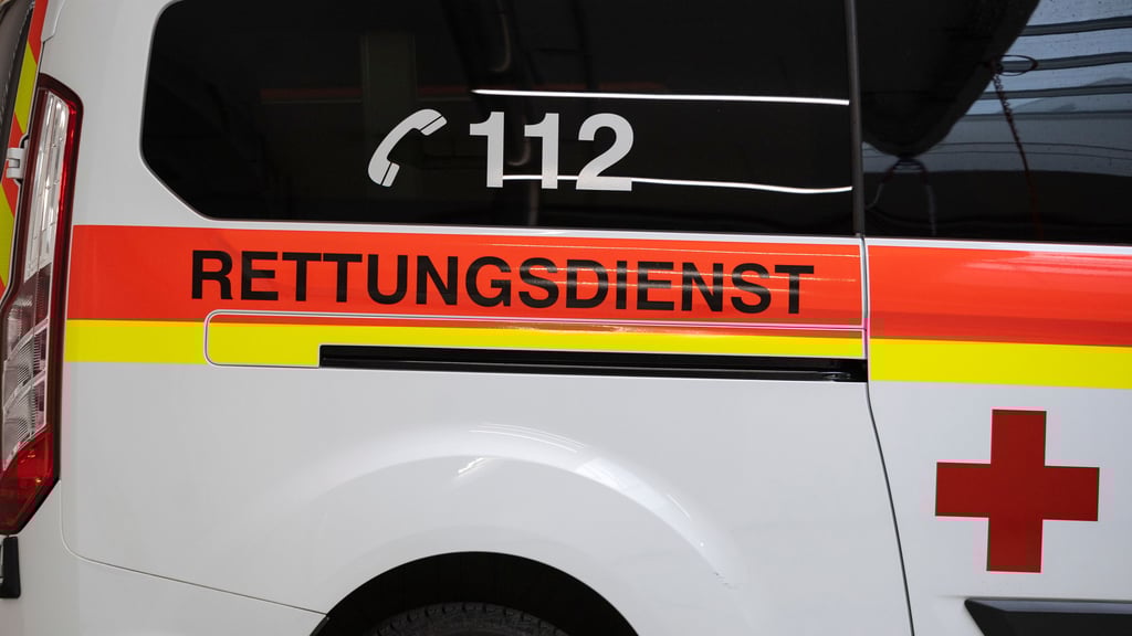 Eine Frau wurde bei dem Unfall bei Redekin laut Polizei verletzt.