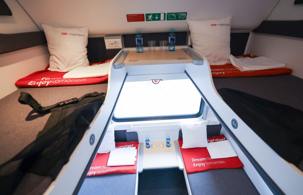 Ein Abteil im neuen „Liegewagen comfort“ des Nightjets der Österreichischen Bundesbahn.