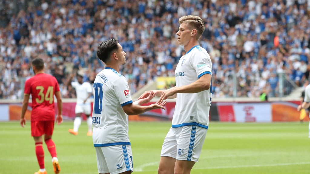 Jason Ceka (l) und Luca Schuler sind verletzt und werden erst 2024 wieder für den 1. FC Magdeburg spielen können.