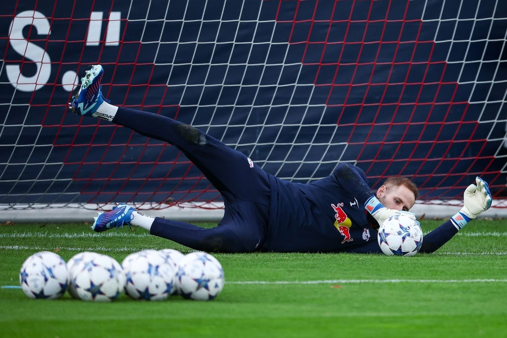 Leipzigs Torwart Peter Gulacsi beim Training.