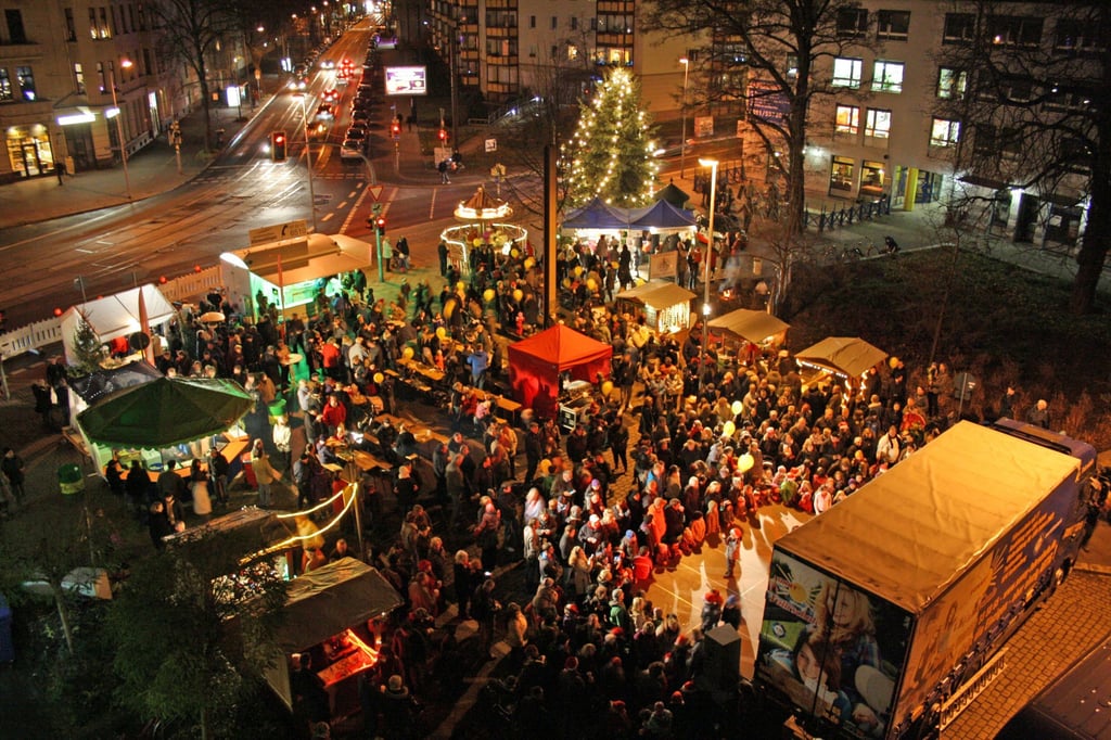 In Magdeburg-Stadtfeld öffnet ein Weihnachtsmarkt.