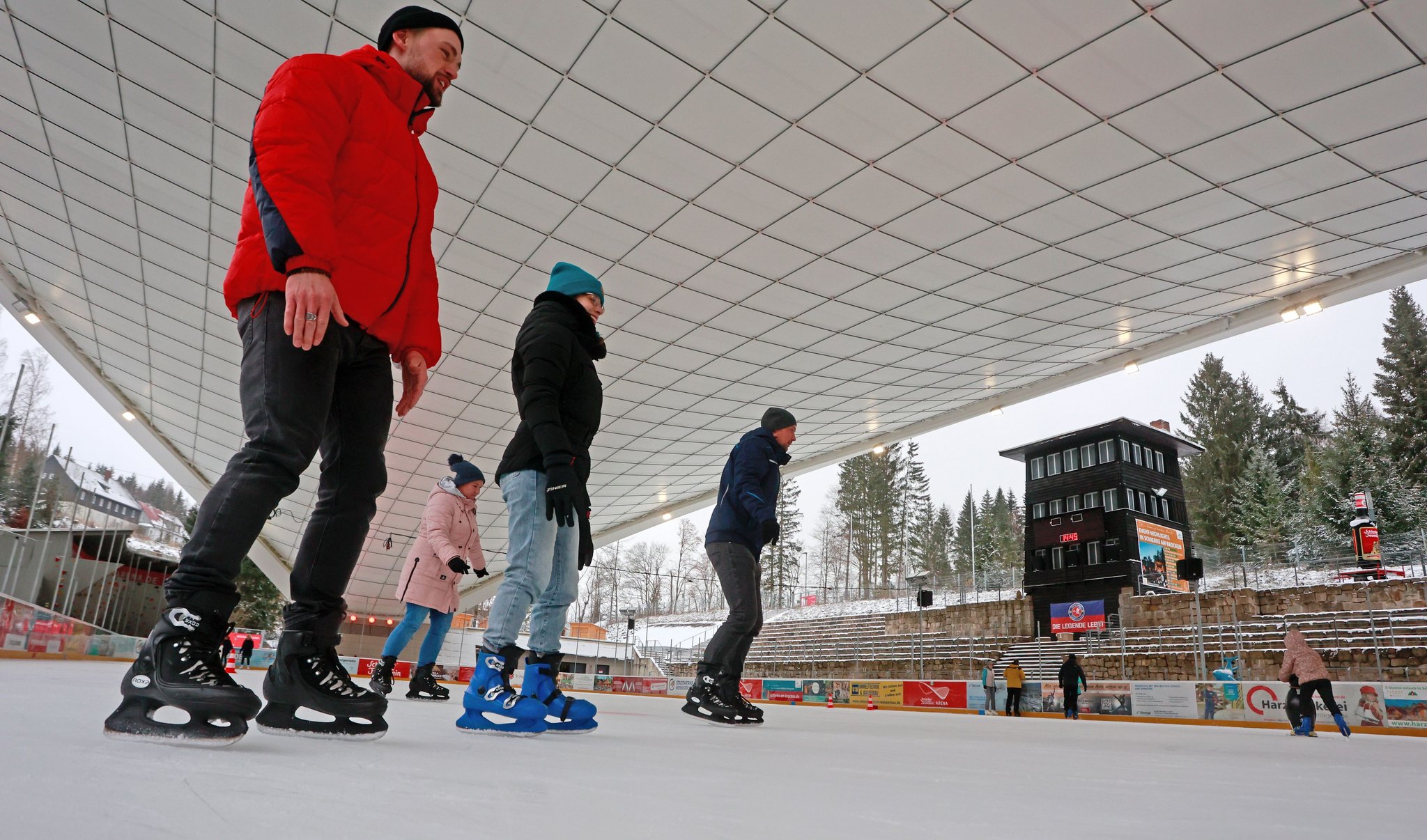 Eislaufen in SachsenAnhalt Sieben Tipps zum SchlittschuhFahren in SachsenAnhalt