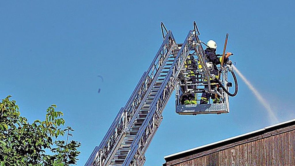 Eine Drehleiter soll in Sandersdorf angeschafft werden. Das haben die Stadträte beschlossen.