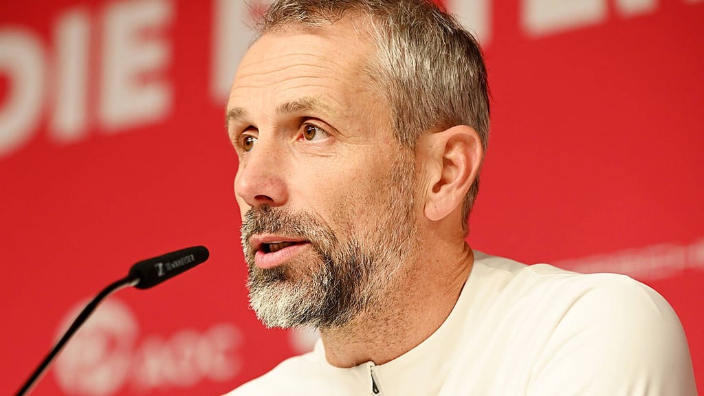 Marco Rose auf dem PK-Podium.