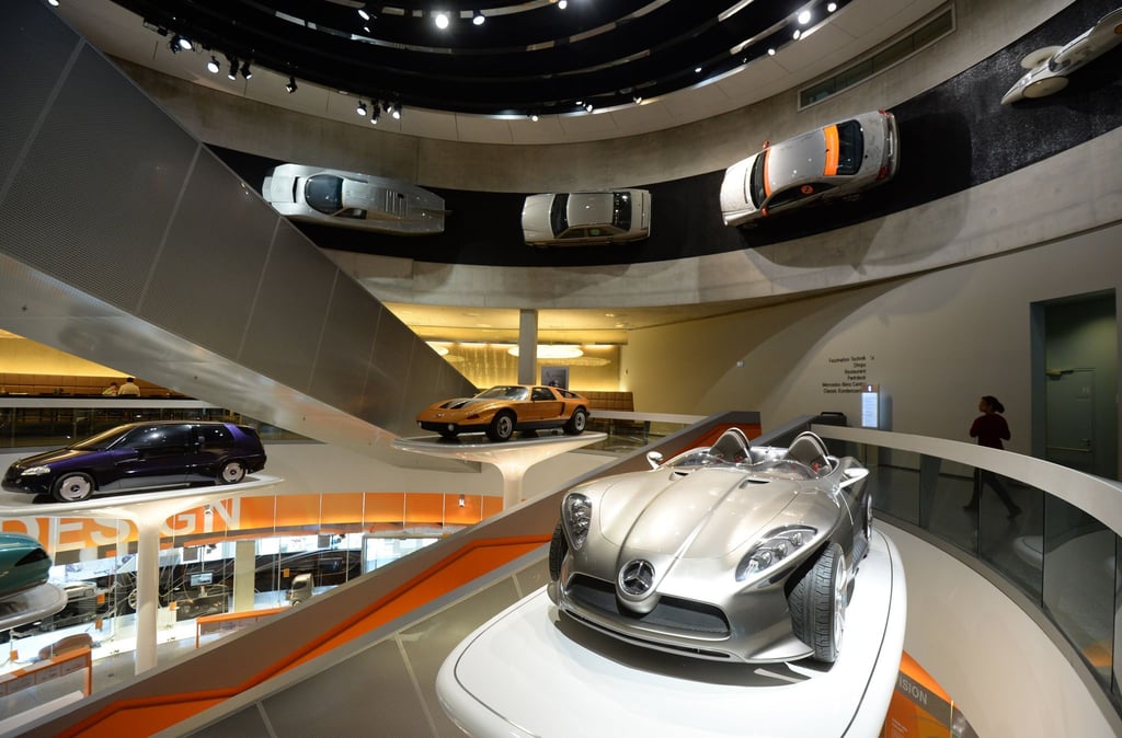 Die Autos mit dem Stern stehen im Fokus des Mercedes-Benz Museums Stuttgart.