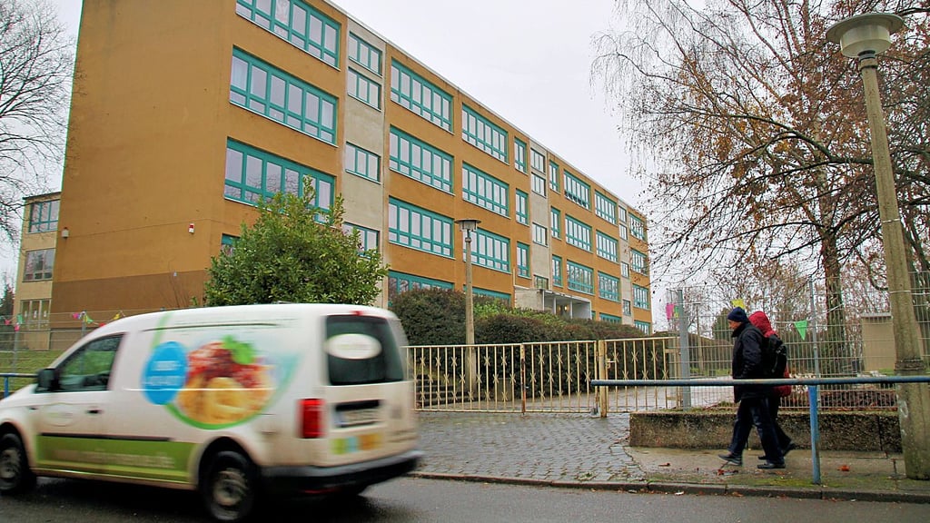 Der Standort Ottostraße soll vorläufig die neue IGS beherbergen.