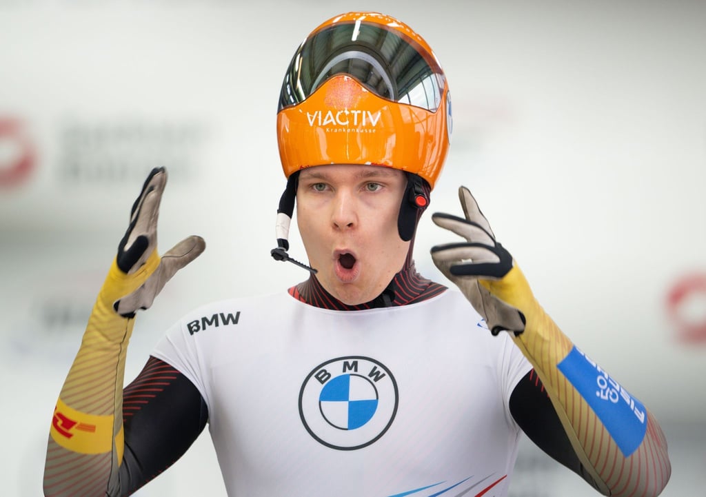 Felix Keisinger freut sich über sein erstes Weltcup-Podest seit drei Jahren.
