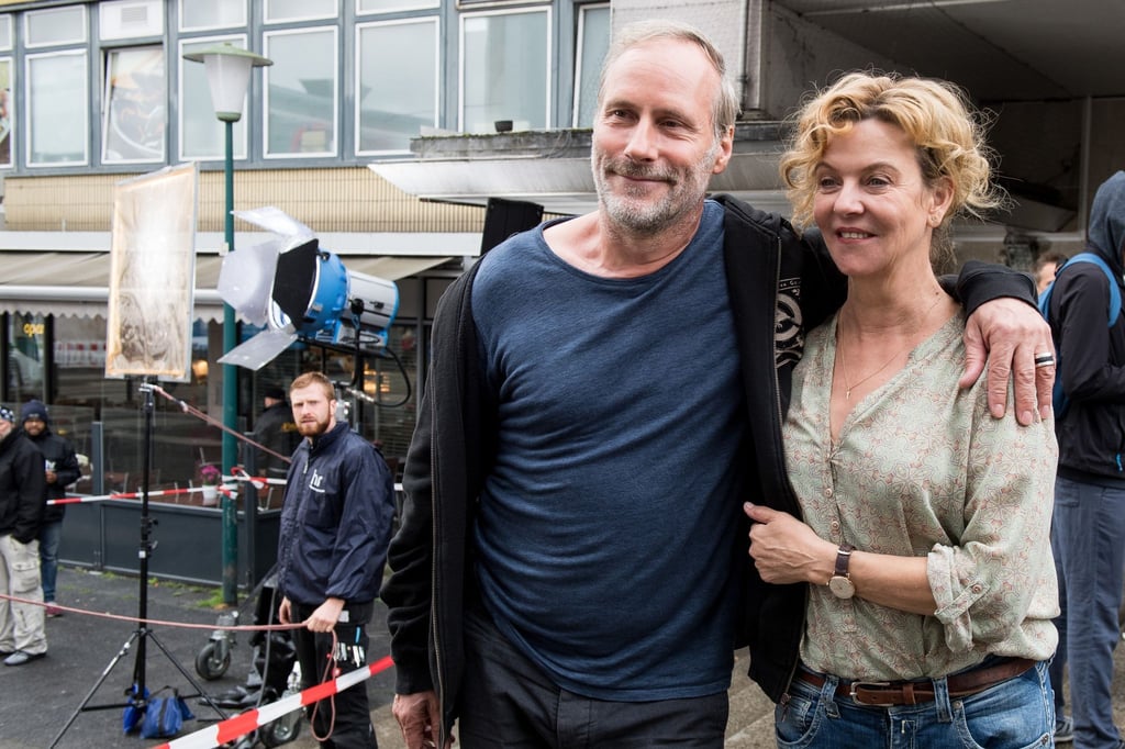 Wolfram Koch und Margarita Broich bei Dreharbeiten in Kassel (Archivbild).