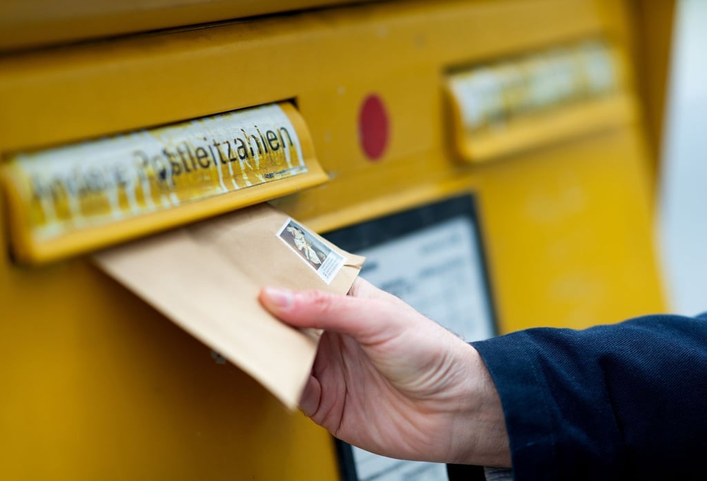 Das Bundeskabinett hat einen Vorschlag zur Postgesetz-Reform gebilligt.