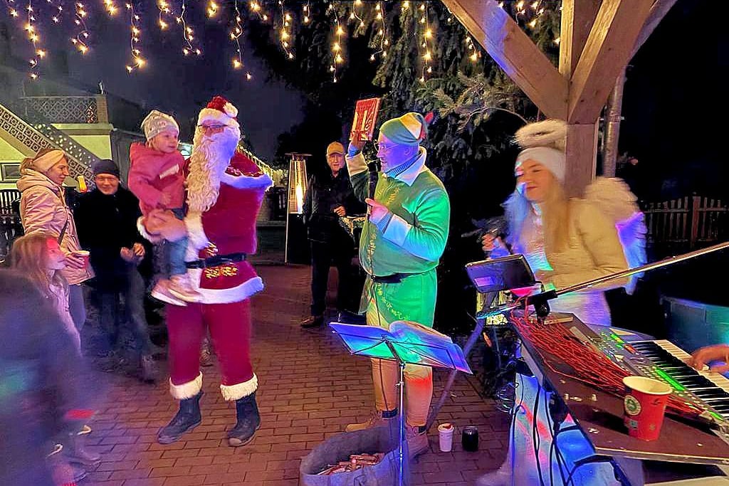 Zahlreiche Eickendorfer Höfe waren bei dem Spaziergang vor Weihnachten zu entdecken.