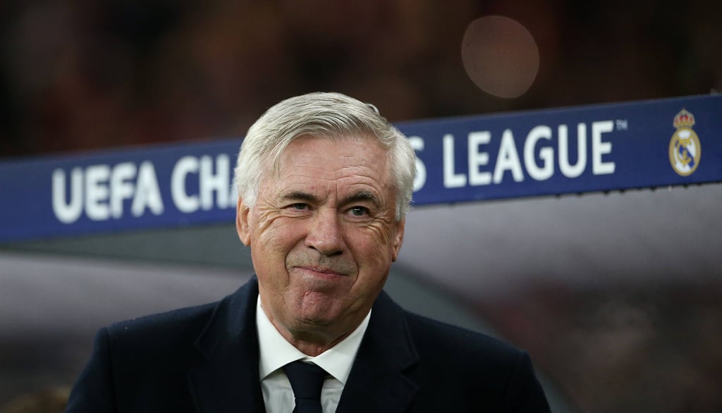 Carlo Ancelotti bleibt länger Trainer bei Real Madrid.
