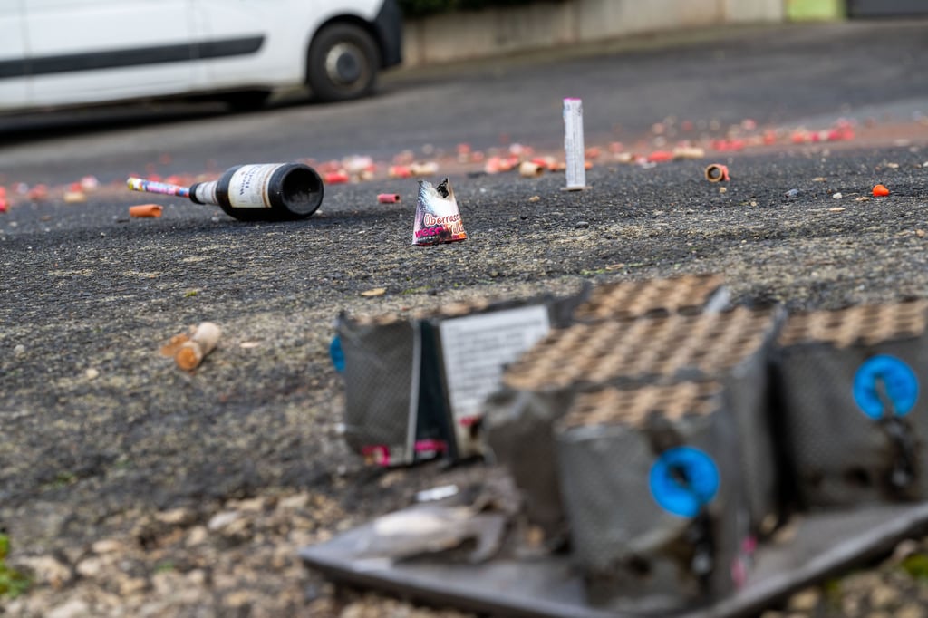 Die Silvesternacht ist vorbei - Zeit zum Aufräumen.