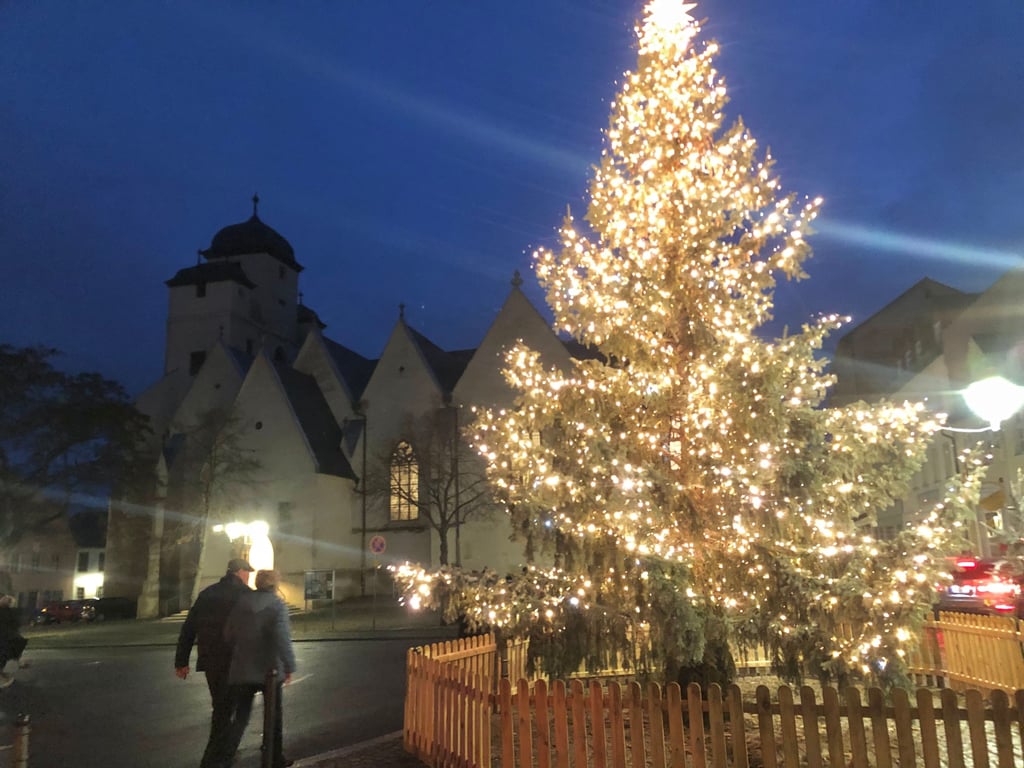 In der Michaeliskirche findet am Neujahrsabend ein Konzert statt, veranstaltet vom Förderverein Rühlmannorgel St. Michael.