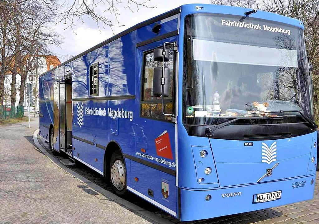 Die Fahrbibliothek startet wieder in Magdeburg durch.