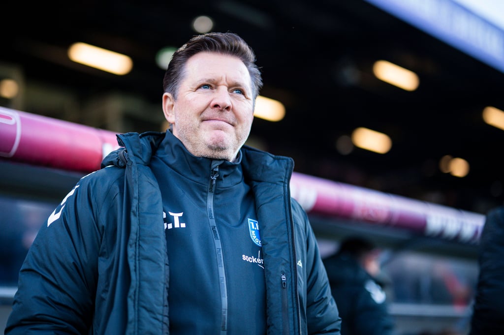 Christian Titz soll noch länger Trainer beim 1. FC Magdeburg bleiben.