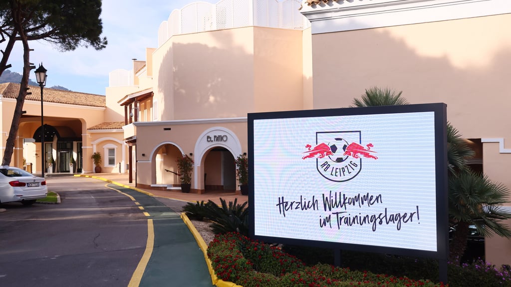 RB Leipzig schlägt im Trainingslager von La Manga auf.