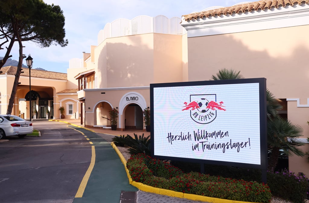 RB Leipzig schlägt im Trainingslager von La Manga auf.
