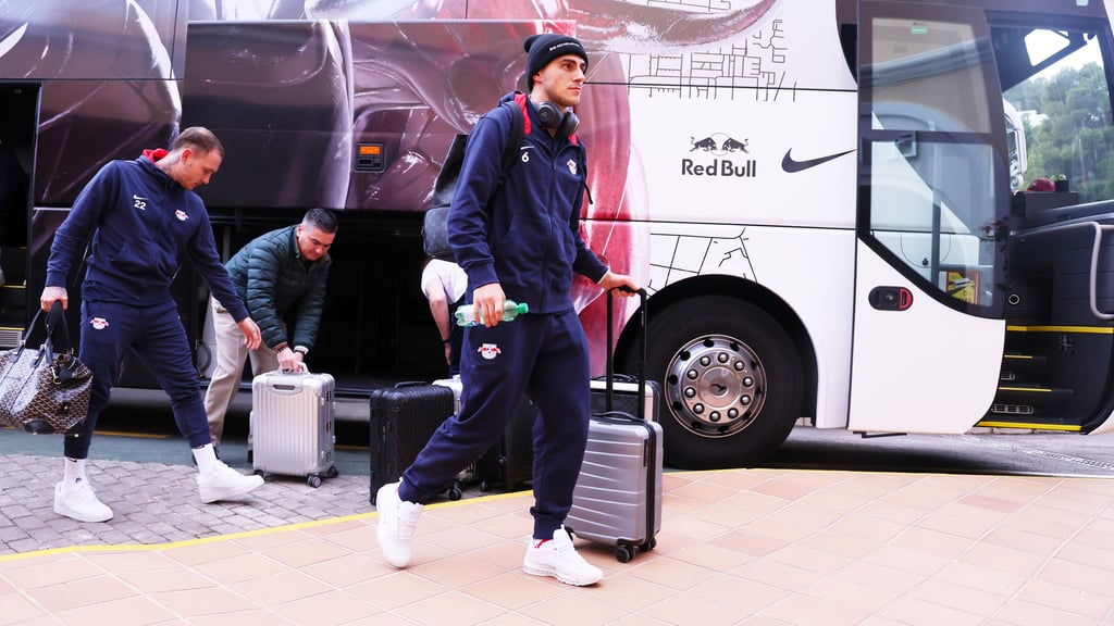 „Er kann einen großen Mehrwert für uns bringen”: Marco Rose lobt Zugang Eljif Elmas.