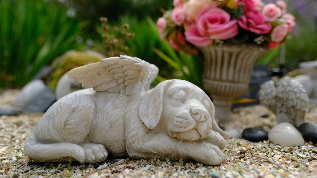 Auf Tierfriedhöfen können Trauernde, die keinen Garten haben, ihre Tiere beisetzen.