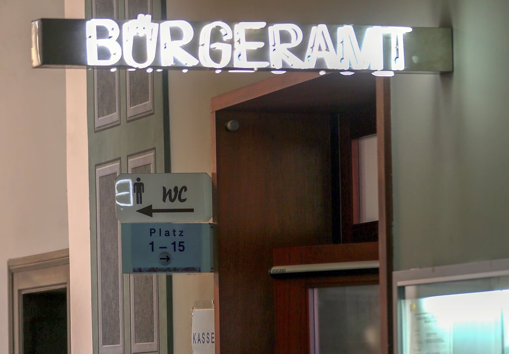 Ein Bürgeramt im Rathaus.