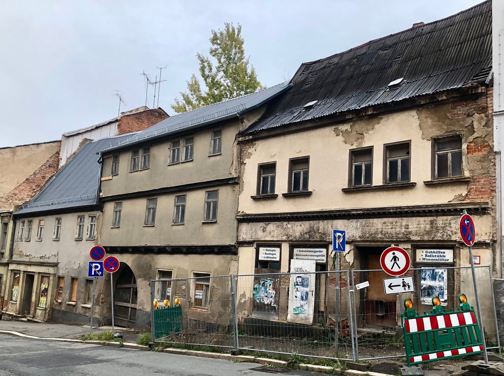 In der Zeitzer Rahnestraße befinden sich besonders viele "verwahrloste Immobilien".