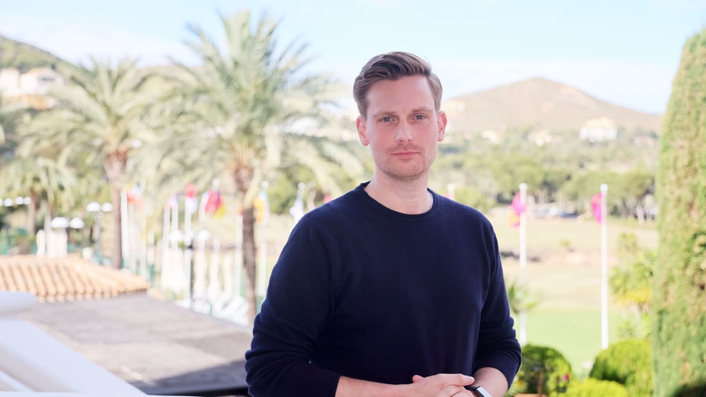 RB-Geschäftsführer Johann Plenge im Teamhotel in La Manga.
