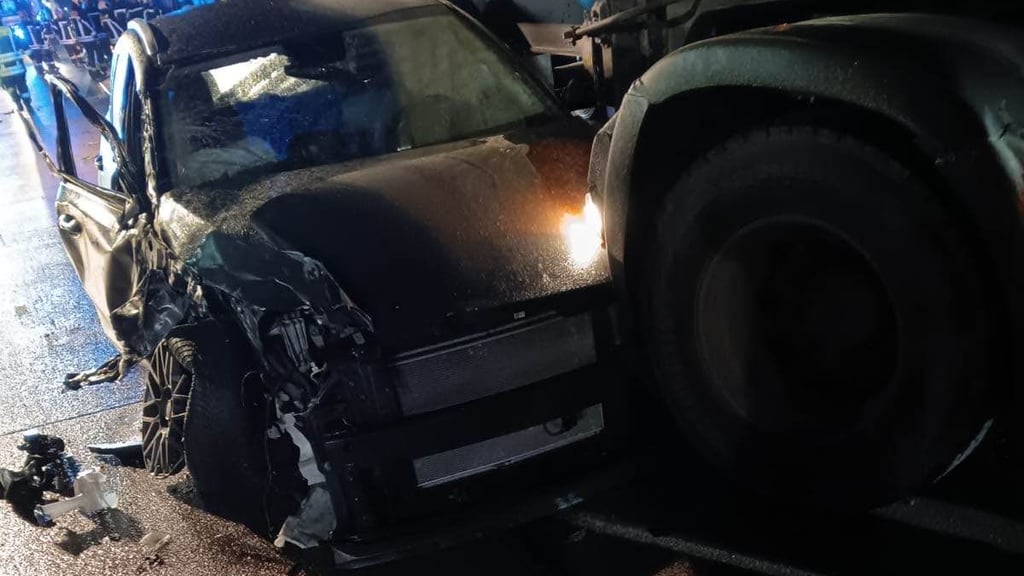 Nichts ging mehr auf der A14 bei Halle: Zwei schwere Unfälle haben am Freitagmorgen für eine Vollsperrung der Autobahn gesorgt. Symbolbild:
